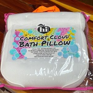 Comfort Cloud White Bath Pillow SS2